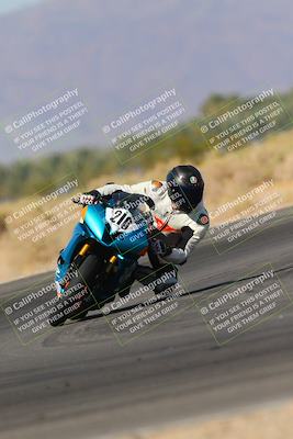 media/Nov-06-2023-Moto Forza (Mon) [[ce023d0744]]/2-Advanced Group/Session 3 (Turn 16)/